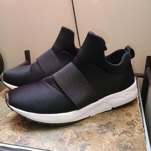 Steve Madden Hueber Shoes